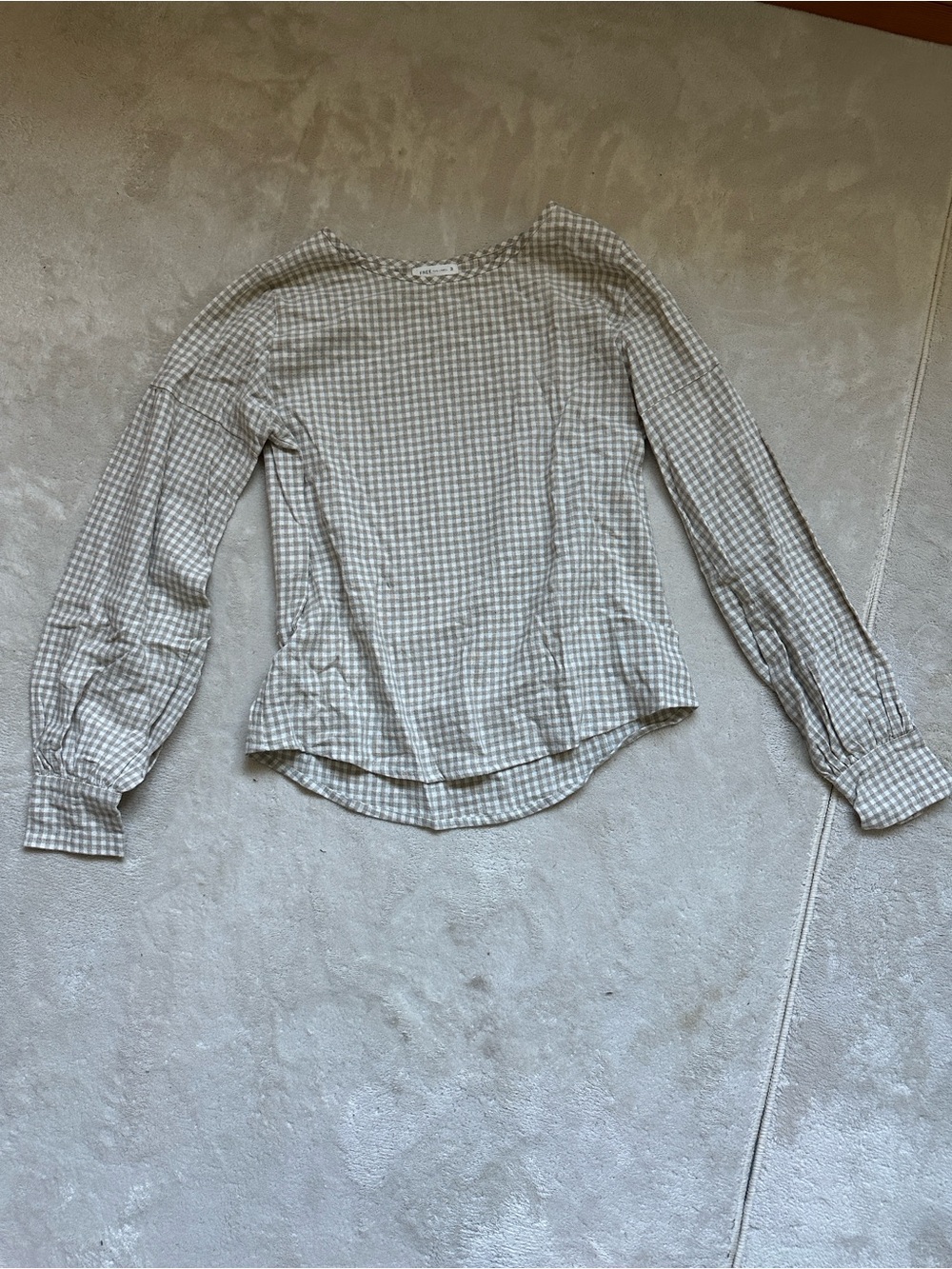 Free the label Cream and Taupe Gingham Balloon Sleeve Blouse - Picture 3 of 9